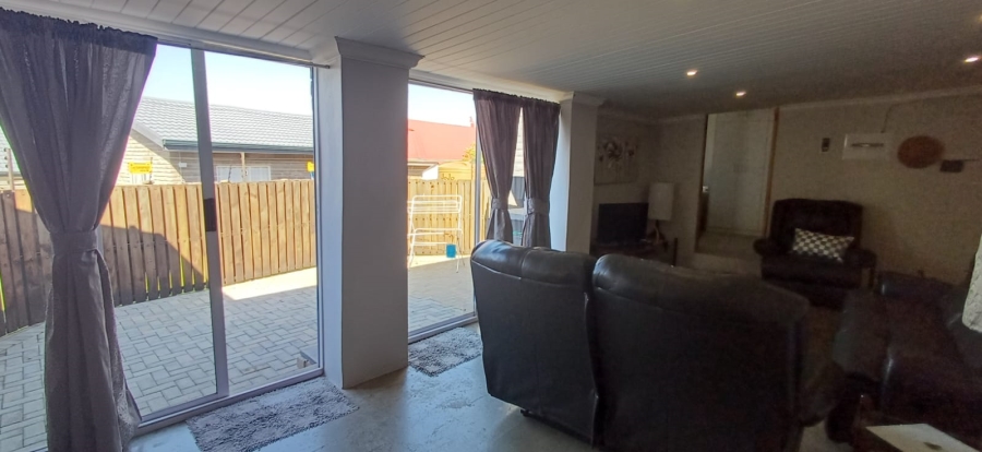 5 Bedroom Property for Sale in Morelig Free State